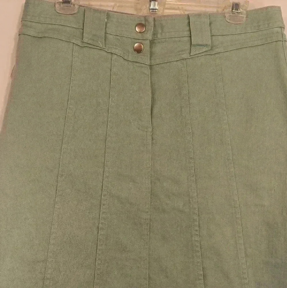 "Christopher & Banks"Aqua Sz 8 Colored denim skirt - Picture 6 of 14